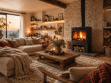 Salon chaleureux avec poêle à bois